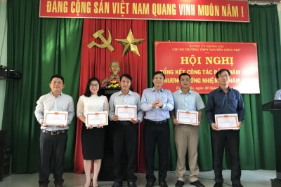 Chi bộ trường THPT Nguyễn Công Trứ tổ chức Hội nghị Tổng kết công tác đảng năm 2020…